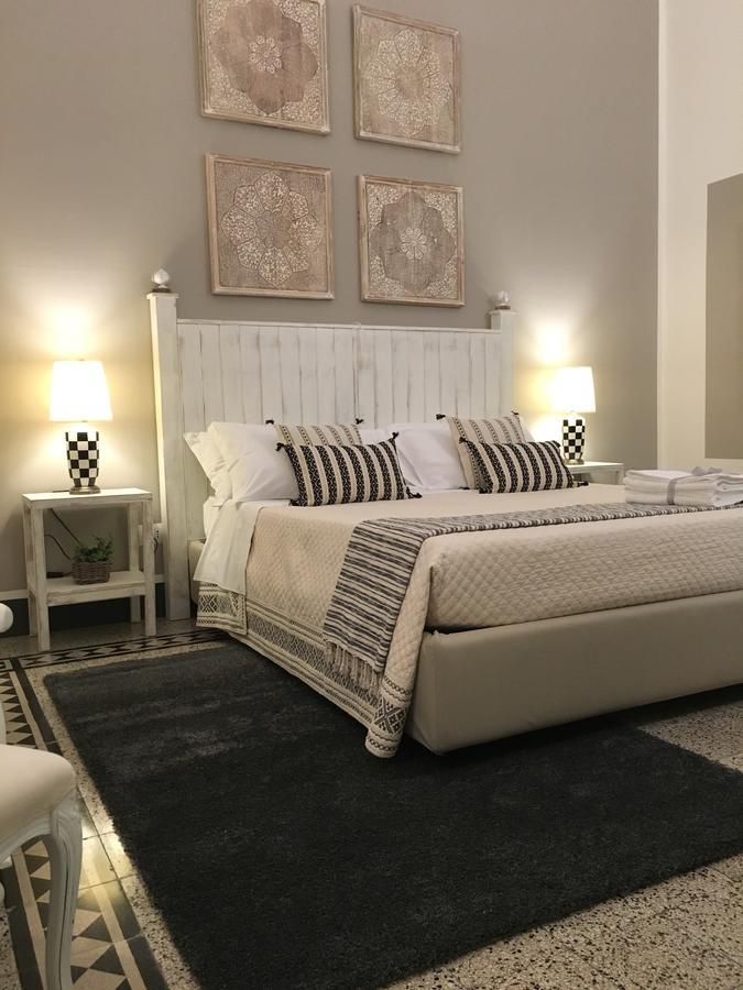 Bed and Breakfast Palazzo Bignami Лечче Екстер'єр фото